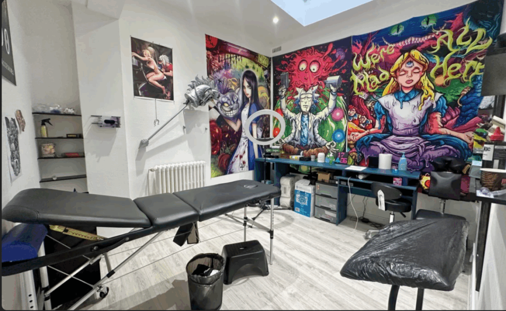 Salle tatouage Leonie Kats Tattoo à Troyes